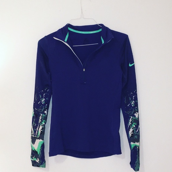 Nike Tops - Nike Pro Hyperwarm Half Zip “Oil Glitch”